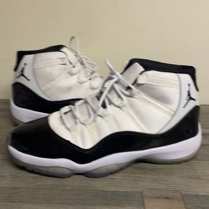 Jordan size 12? No size tag, no insoles